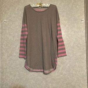 Victoria Secret night shirt size Large